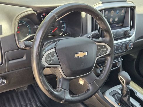 Used 2022 Chevrolet Colorado LT w/ Fleet Safety Package RWD image 27