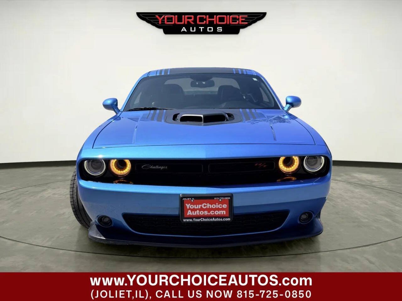 Used 2019 Dodge Challenger R/T Scat Pack w/ Shaker Package RWD image 8