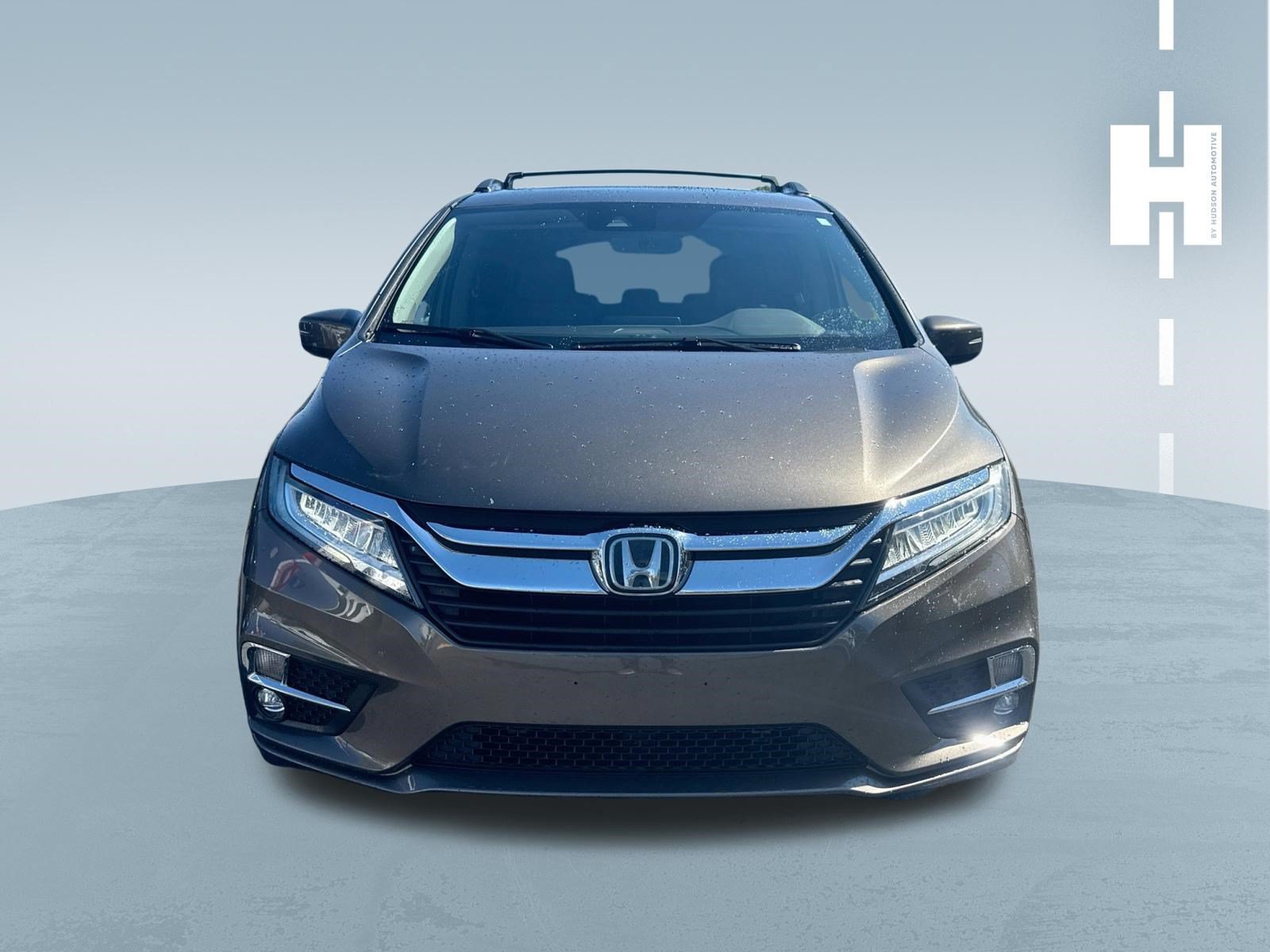 Used 2018 Honda Odyssey Touring image 2