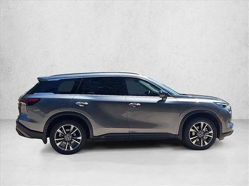Used 2025 INFINITI QX60 Luxe FWD image 4