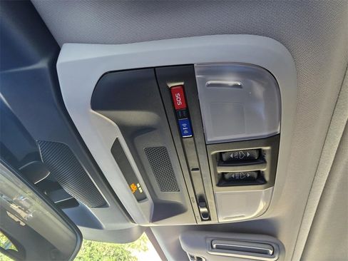 New 2025 Subaru Crosstrek 2.5i Premium image 28