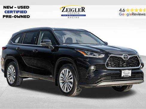 New 2026 Toyota Highlander Platinum image 1