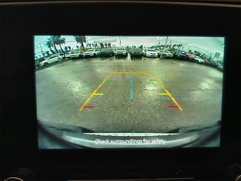 Used 2024 Nissan Frontier SV w/ Technology Package image 22