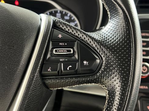 Used 2023 Nissan Maxima SV w/ Floor Mat Group image 28