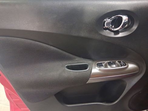 Used 2014 Nissan Juke S w/ Midnight Edition 2.0 AWD/4WD image 19