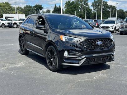 Used 2024 Ford Edge ST-Line w/ Class II Trailer Tow Package