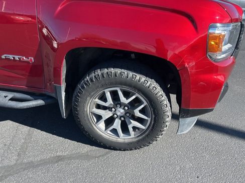 Used 2021 GMC Canyon AT4 w/ Trailering Package image 12