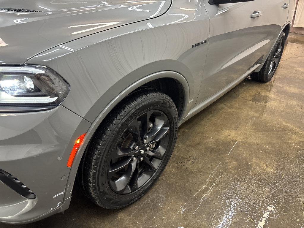 Used 2025 Dodge Durango R/T w/ Blacktop Package AWD/4WD image 14