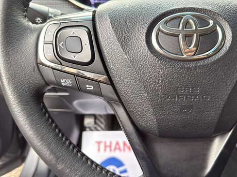 Used 2018 Toyota Avalon XLE Plus image 14