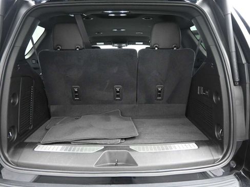 Used 2021 Chevrolet Tahoe High Country image 14