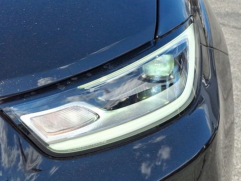 New 2026 Chrysler Pacifica Select image 9