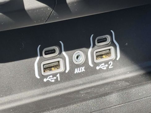New 2026 RAM 1500 Big Horn AWD/4WD image 7