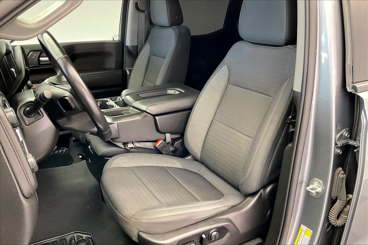 Used 2021 Chevrolet Silverado 1500 RST RWD image 17