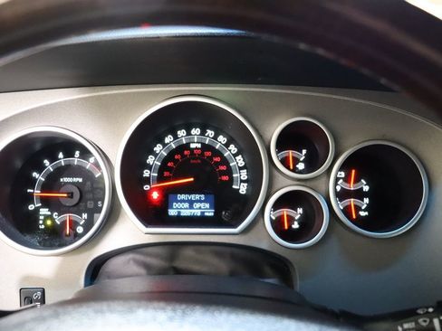 Used 2013 Toyota Sequoia Platinum RWD image 45