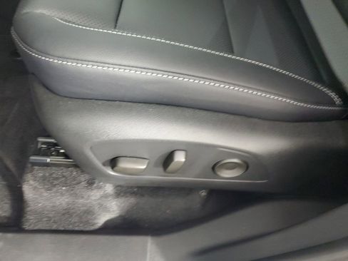 New 2026 Chevrolet Traverse LT w/ Midnight/Sport Edition image 29