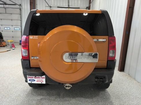 Used 2007 HUMMER H3 AWD/4WD image 7