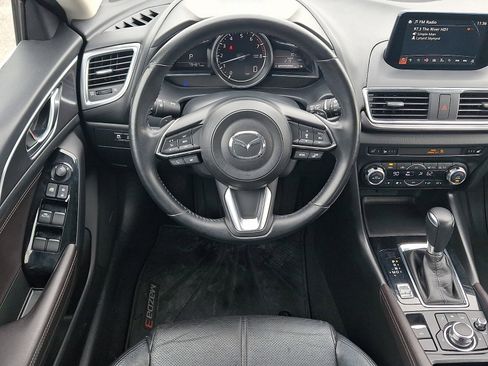 Used 2017 MAZDA MAZDA3 Grand Touring w/ Premium Equipment Package image 11