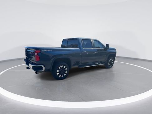 Used 2020 Chevrolet Silverado 2500 LT w/ Convenience Package image 7