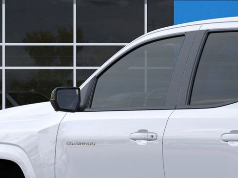 New 2025 Chevrolet Colorado Z71 w/ Technology Package AWD/4WD image 24