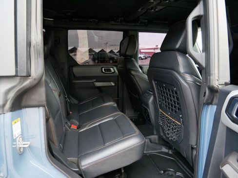 Used 2023 Ford Bronco Badlands w/ Sasquatch Package image 9