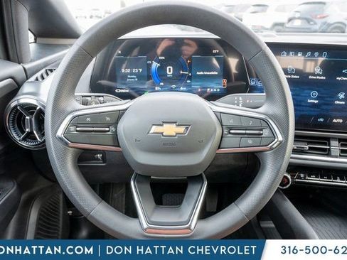 New 2026 Chevrolet Equinox EV LT image 6