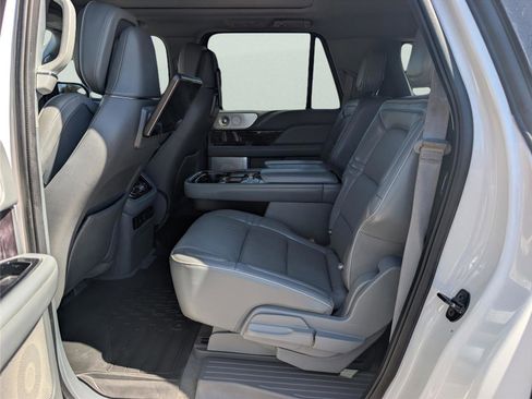 Used 2019 Lincoln Navigator L Reserve w/ Cargo Package image 61