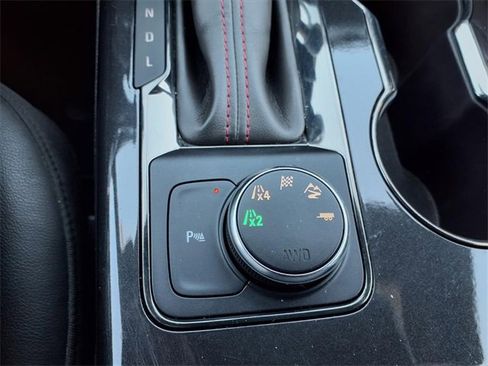 Used 2019 Chevrolet Blazer RS image 13