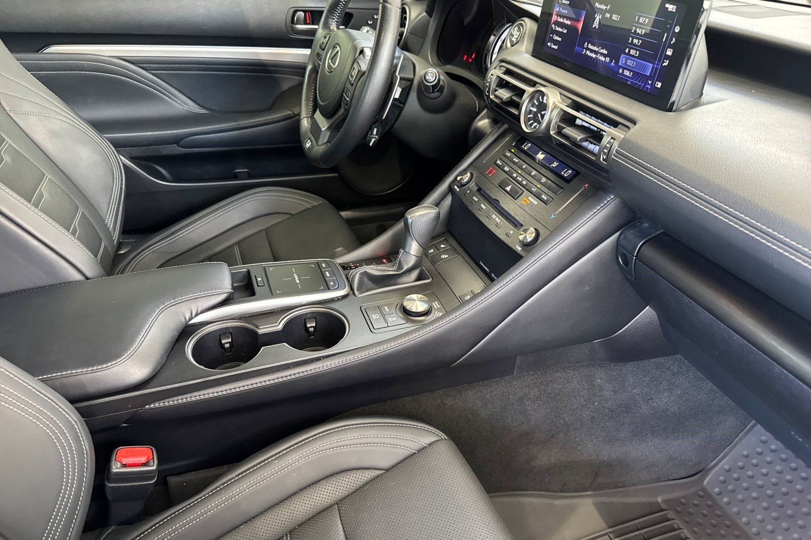 Certified 2024 Lexus RC 300 F Sport w/ Navigation Package RWD image 19