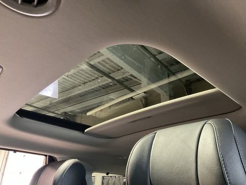 New 2026 Kia Carnival SX Prestige FWD image 21