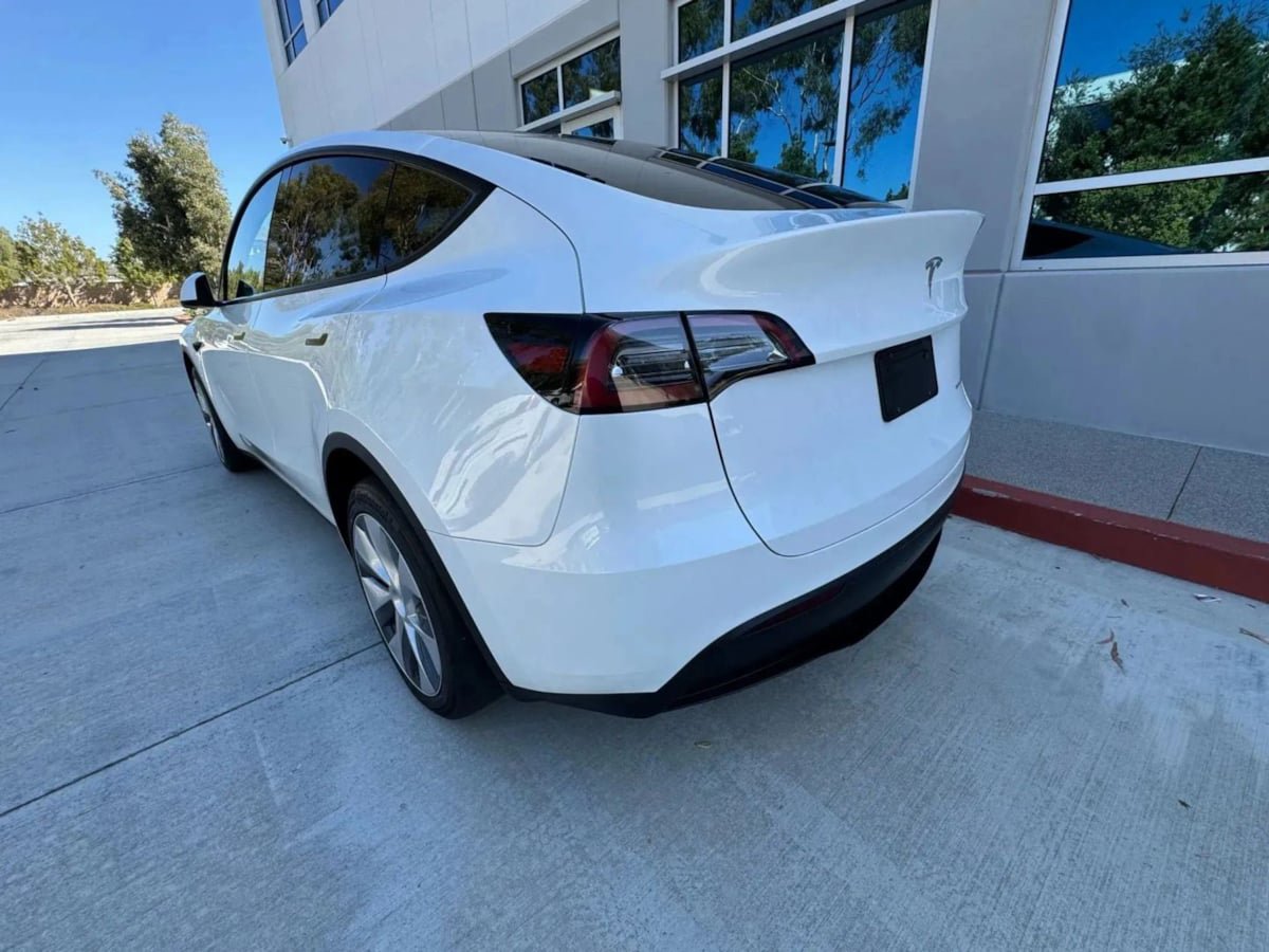Used 2023 Tesla Model Y Long Range AWD/4WD image 6