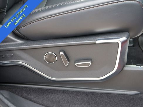 Used 2023 Ford F150 Raptor AWD/4WD image 11