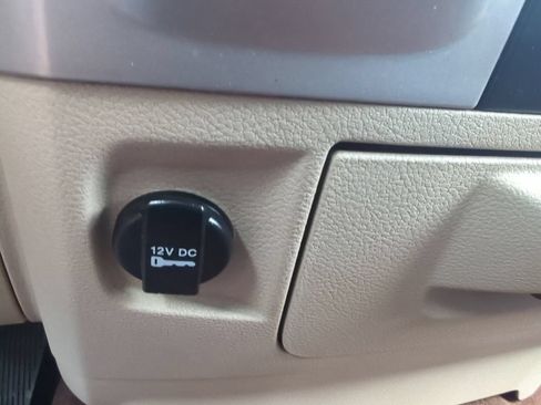 Used 2017 RAM 1500 Big Horn AWD/4WD image 24