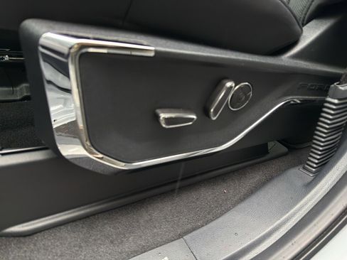 New 2025 Ford F150 Platinum image 17