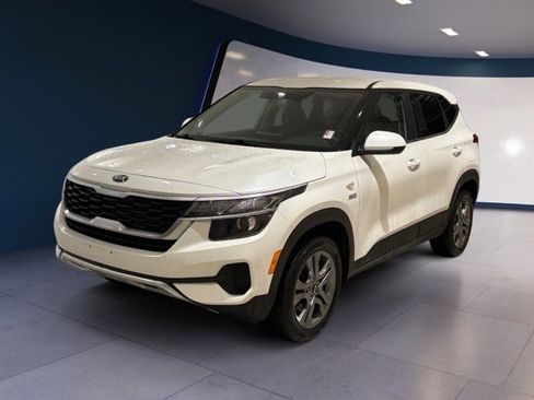 Certified 2021 Kia Seltos LX image 1