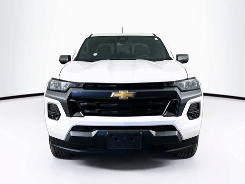 Used 2023 Chevrolet Colorado LT w/ LT Convenience Package AWD/4WD image 6