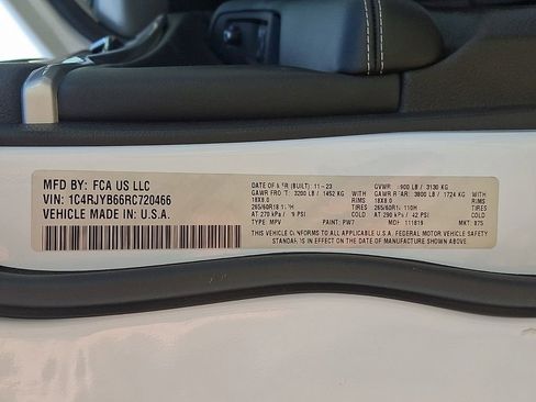 Used 2024 Jeep Grand Cherokee Limited 4xe image 28