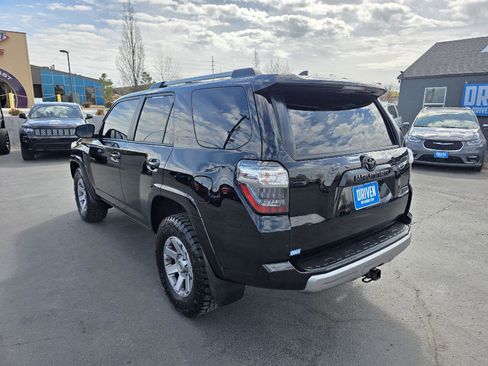 Used 2016 Toyota 4Runner Trail Premium image 7