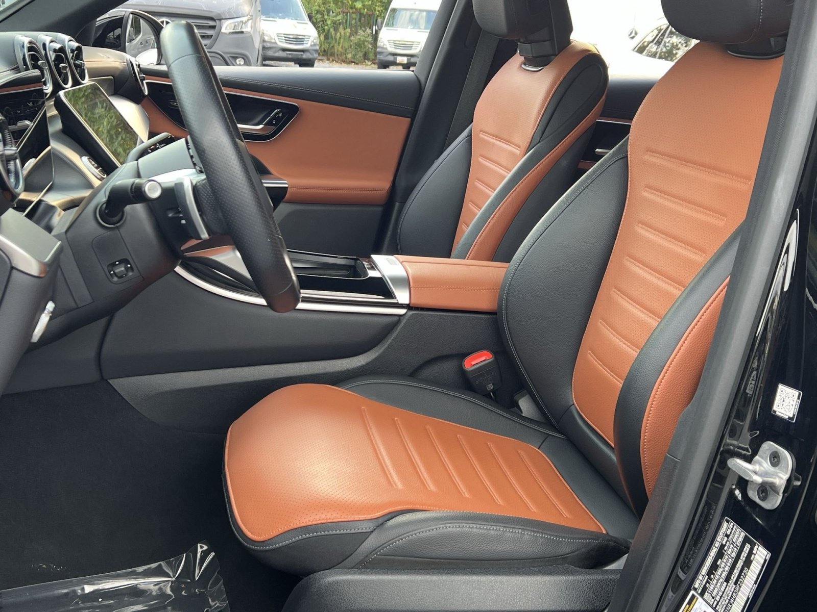Certified 2024 Mercedes-Benz GLC 300 4MATIC image 18