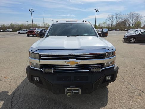 Used 2015 Chevrolet Silverado 3500 LTZ w/ Duramax Plus Package AWD/4WD image 9