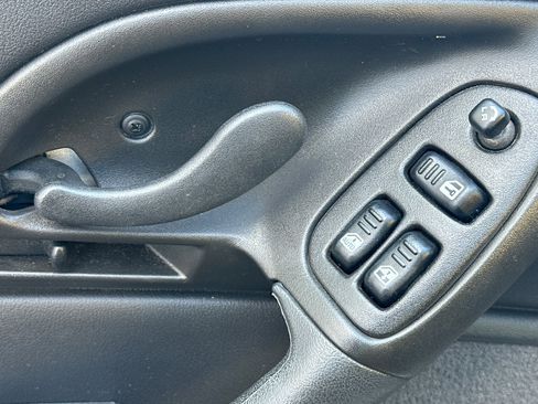 Used 2002 Chevrolet Camaro Z28 w/ SS Performance/Appearance Pkg image 12