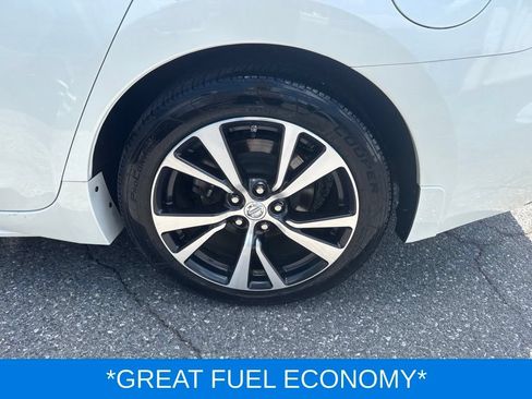 Used 2016 Nissan Maxima Platinum FWD image 6
