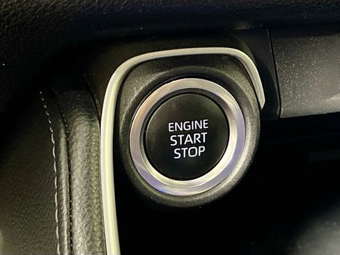 Used 2024 Toyota Grand Highlander AWD image 23