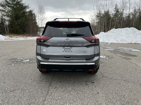 New 2026 Nissan Rogue Platinum image 6