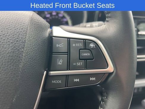 Used 2023 Toyota Highlander XLE image 15