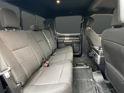 Used 2020 Ford F150 XLT w/ Equipment Group 302A Luxury AWD/4WD image 24