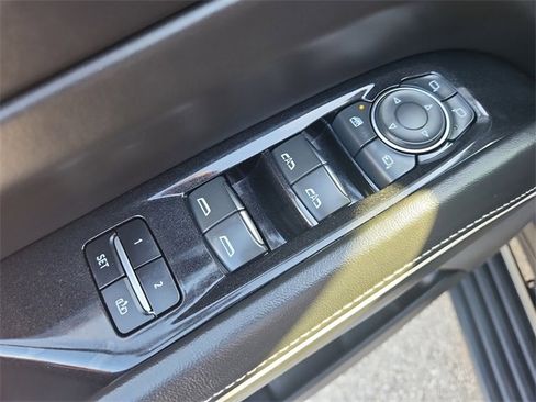 Used 2023 Cadillac Escalade Sport Platinum image 23