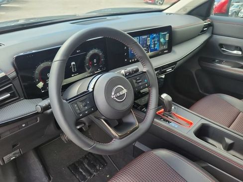Certified 2026 Nissan Kicks SR AWD/4WD image 21