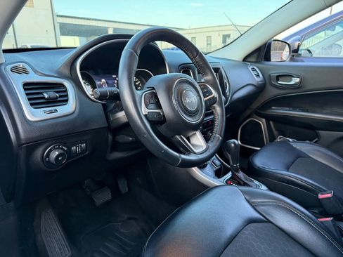 Used 2017 Jeep Compass Latitude w/ Popular Equipment Group image 17