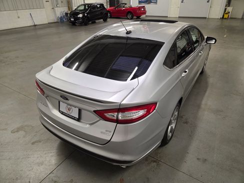 Used 2013 Ford Fusion SE image 7