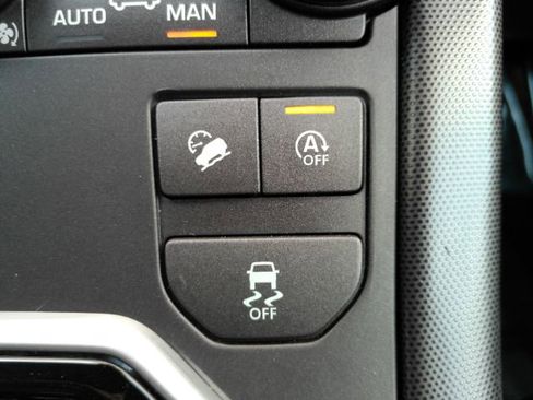 Used 2018 Land Rover Range Rover Evoque SE Dynamic image 48